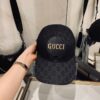 Mũ nam Gucci họa tiết logo chữ màu đen MGC11