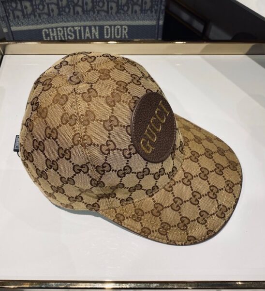 Mũ nam Gucci siêu cấp họa tiết logo chữ vàng MGC10