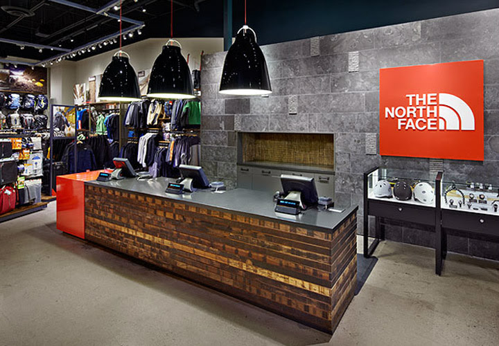 Store của TNF - cung cấp quần áo, giày dép và mọi phụ kiện trong thể thao chuyên dụng