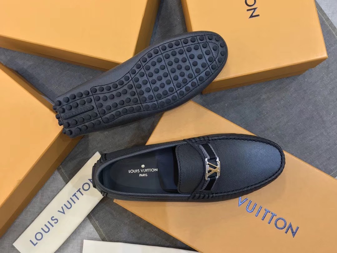 Giày Louis Vuitton nam chính hãng