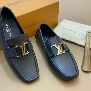 Giày lười Louis Vuitton like au da taiga mũi vuông khóa vàng GLLV37
