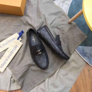 Giày lười Louis Vuitton siêu cấp họa tiết hoa đen GLLV44